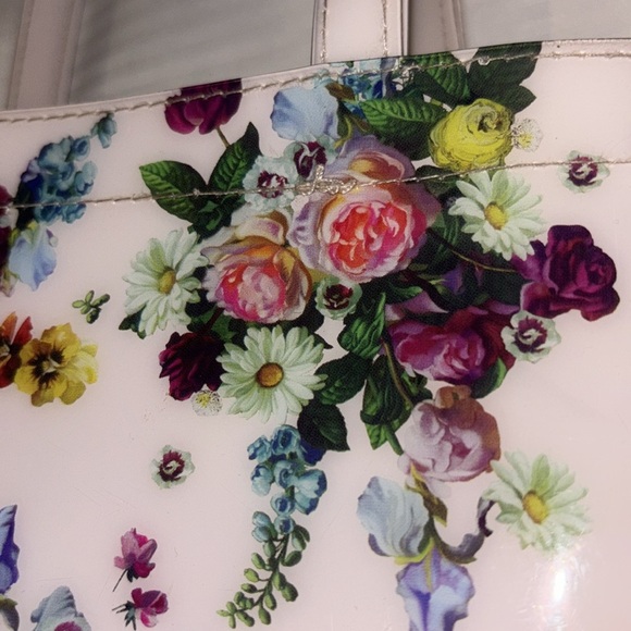 TED BAKER LONDON PINK FLORAL VINYL SMALL TOTE PRELOVED VERY NICE - Picture 3 of 12